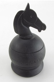 Horse Schwarz Pferdekopf Schutzkappe für Anhängekupplung ohne Schlaufe Pferd 